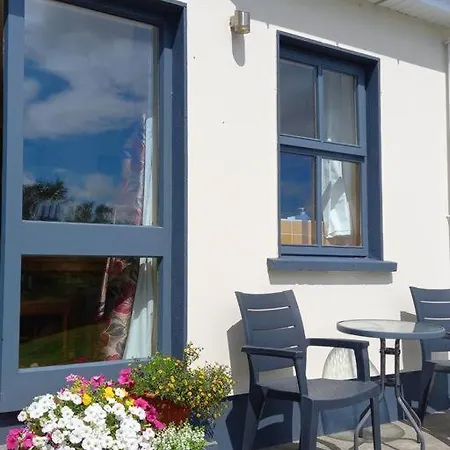 Cosy Cottage, Near The Sea, Glengarriff. * Cork